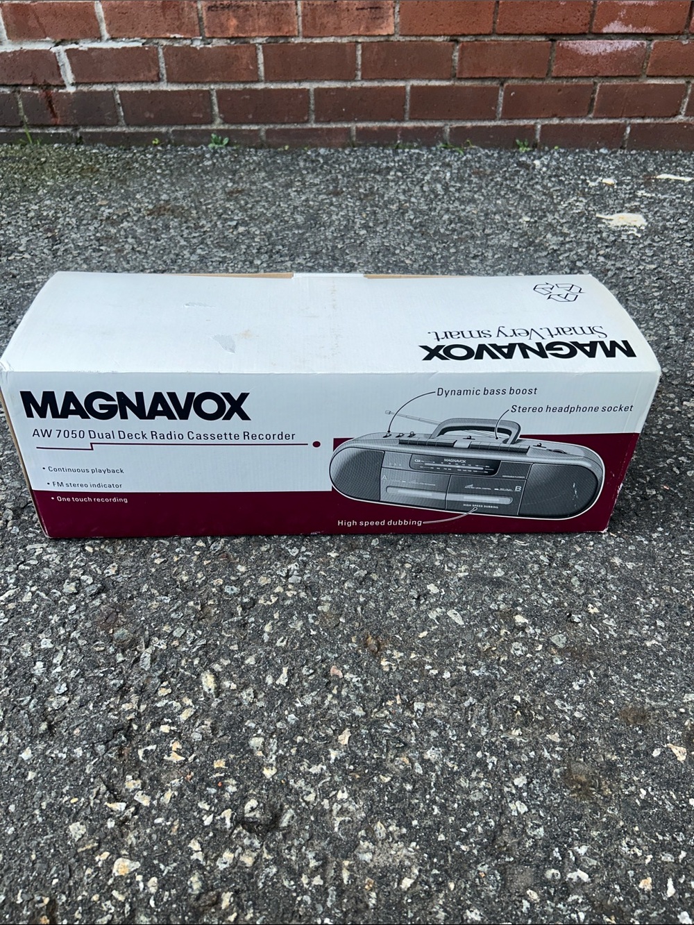 Magnavox AW7050 Dual Deck Radio Cassette Recorder